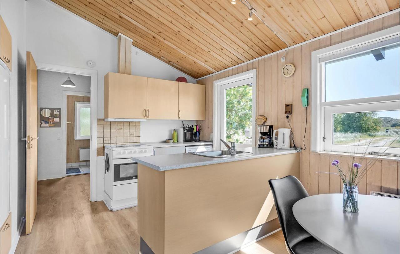 Amazing Home In Blavand With Wifi Buitenkant foto