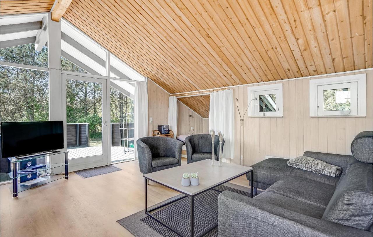 Amazing Home In Blavand With Wifi Buitenkant foto