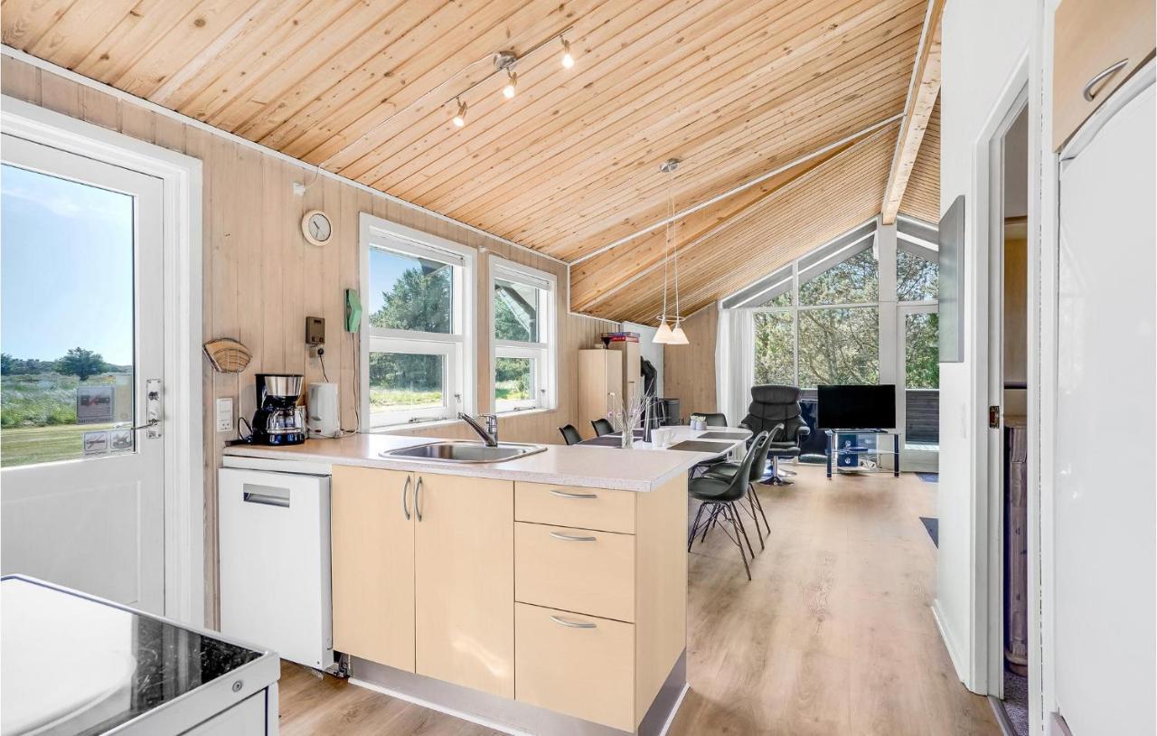 Amazing Home In Blavand With Wifi Buitenkant foto